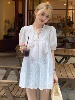 ロングシャツ✾花柄レーストップス✭夏のお出かけやデートにピッタリ