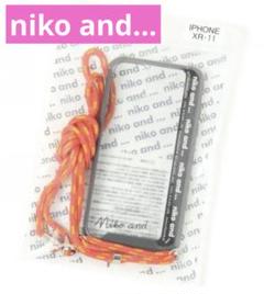 【niko and...】iPhone XR11 スマホケース／ストラップ