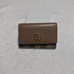 Gucci GGパターン キーケース ベージュ - メルカリ