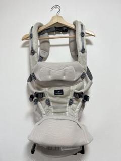 エールべべ　キャリアスリー　　美品　抱っこ紐　AILEBEBE ライトベージュ