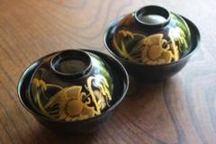 輪島塗 蓋付 椀 吸飲椀 波 鳥 金彩 蒔絵 松 黒 漆塗り 木箱付 k022812_001.jpg