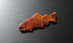 River.Seaトラウトブローチ（アメマス/ウッド製)【１点物】 River.Seaトラウトブローチ(魚鬼/Taimen/ウッド製)【1点物
