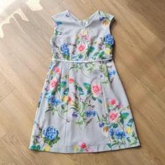✨新品♡タグ付き✨ スーパービューティー 花柄 ワンピース フラワービジュー