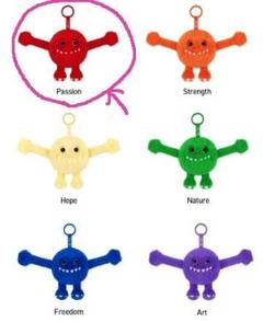 POPMART 　INSTINCTOY HUG YOU　ぬいぐるみペンダント　赤