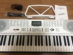 電子ピアノ　MK-2100  キーボード　レッスン Amazon | JOY MK-2100 ヘッドホンセット 61鍵盤 マイク・譜面台