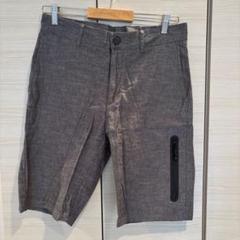 NIKE グレー ショートパンツ ジッパーポケット付き