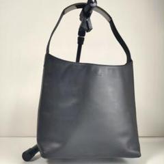 GUCCI レザー ワンショルダーバッグ 肩掛けかばん ブラック系 マッド