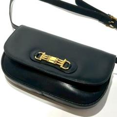 美品　セリーヌ　ショルダーバッグ　3連ホースビット　レザー　クロスボディ　黒