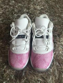 2013 JORDAN PINK SNAKE