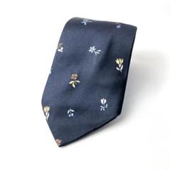 1156 Burberryバーバリー　花　総柄　ネクタイ　紺