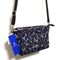 ブルーレーベルクレストブリッジ ショルダーバッグ