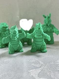 昭和レトロ ウルトラマン 怪獣消しゴム - メルカリ
