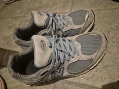 New Balance グレー スニーカー 2002 JP29