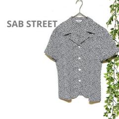 美品【SAB STREET サブストリート】半袖シャツ　ブラウス　花柄　紺　総柄