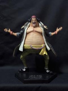 集英社 - ワンピース 旧王下七武海セット(+黒ひげ) 買取】ワンピース DX王下七武海フィギュアVol.3 マーシャル・D