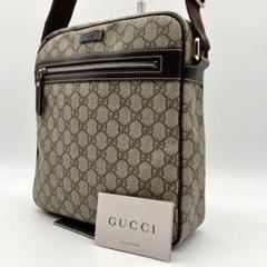 GUCCI グッチ　ショルダーバッグ　GGスプリーム　PVC レザーのサムネイル