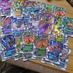 仮面ライダーガッチャード　カード