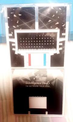 人気商品の中古品・新品・未使用品 TM NETWORK アクリル万年カレンダー - メルカリ ミュージシャン
