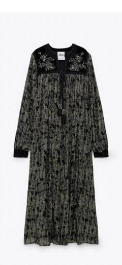 【新品】ZARA　刺繍ベルベット　キモノ風 ZARA - ZARA 刺繍入りロング丈キモノ風トップス XS-Sサイズの