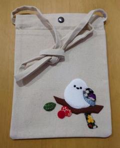 さくらほりきり 鳥のくるみ付きベージュサコッシュ