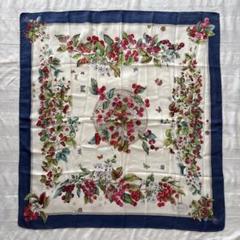 グッチ　スカーフ　gucci オールド　ストロベリー　チェリー　花柄　蝶　イチゴ グッチ スカーフ gucci オールド ストロベリー チェリー 花柄 蝶