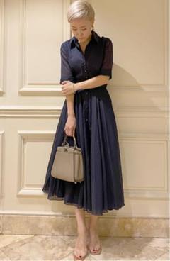 【新品未使用】JENNE オードリールックエアリーワンピース ネイビー Sサイズ