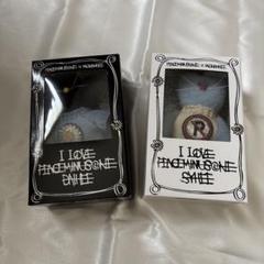 PEACEMINUSONE X MONAMHEE 2個セット+スカーフステッカー PEACEMINUSONE X MONAMHEE 2個セット+スカーフステッカー
