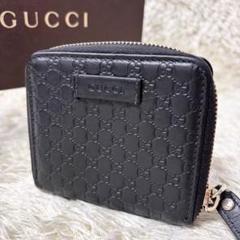 ✨人気色✨GUCCI　二つ折り 財布　マイクロ グッチ シマ　ラウンドファスナー