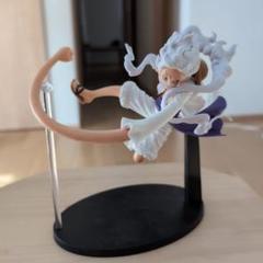 ワンピース　モンキー D ルフィ　フィギュア