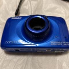 美品　Nikon COOLPIX S32 青色 防水　動作確認済！のサムネイル