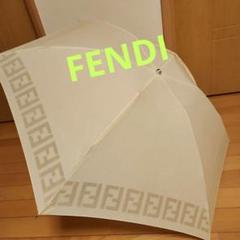 【未使用】FENDI フェンディ　折り畳み 日傘 UV 紫外線カット加工 2025年最新】フェンディ FENDI 日傘の人気アイテム - メルカリ