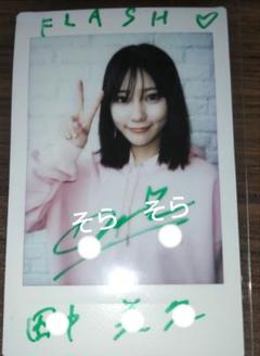 九*ル様 田中美久 HKT48劇場 壁写真レプリカ 直筆サイン・メッセージ入り HKT48劇場に飾られていた自身の壁写真を外す田中美久。(c