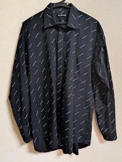 新品】バレンシアガ オーバーサイズ スウィングシャツ 36 - メルカリ 新品】バレンシアガ オーバーサイズ スウィングシャツ 36 - メルカリ