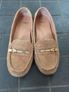 UGG モカシン ミネトンカ