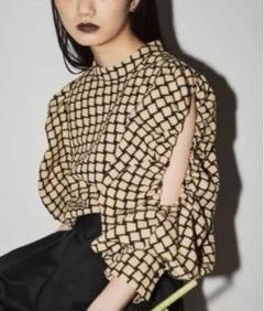 トップス Todayful Openshoulder Jacquard Blouse 2025年最新】openshoulder jacquard blouseの人気アイテム