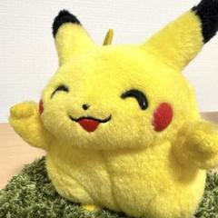 2025年最新】ピカチュウ ぬいぐるみ tomyの人気アイテム - メルカリ
