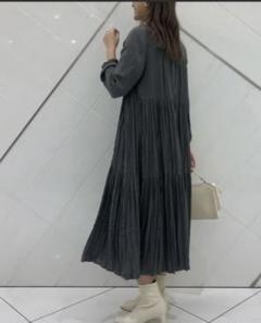 JUNYA WATANABE ランダム プリーツ ティアードシャーリング ワンピ JUNYA WATANABE ランダム プリーツ ティアードシャーリング ワンピ