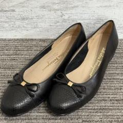Ferragamo フェラガモ ブラック パンプス 5.5D 22.5 ヴァラ