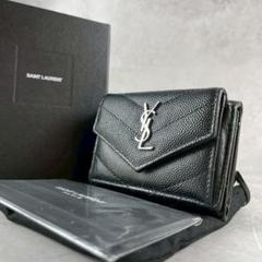 ⭐️極美品⭐️　サンローラン　YSLカサンドラ　クロコ型押し　三つ折り財布　黒 クーポン】SAINT LAURENT サンローラン クロコ 型押し 三つ折り