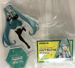 ヴィレヴァン POP風 アクリルバッジ 初音ミク ピアプロキャラクターズ × ヴィレヴァン 7月30日より 限定グッズ