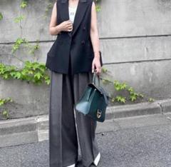 最安値 極美品 cygne シーニュ スワンジレ ベスト ブラック 黒 0 最安値 極美品 cygne シーニュ スワンジレ ベスト ブラック 黒 0