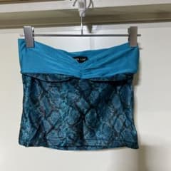 激安SALE♥︎青いヘビ柄ベアトップ・チューブトップ パイソン柄 蛇柄 コンサバ系 激安SALE♥︎青いヘビ柄ベアトップ・チューブトップ パイソン柄 蛇柄