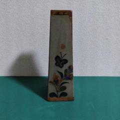 spoon　トナラ焼き　お花　蝶々に白鳥の図　角皿プレート　サイン入り メキシコ トナラ焼き お花・鳥・蝶々の図花瓶 サイン入り - メルカリ