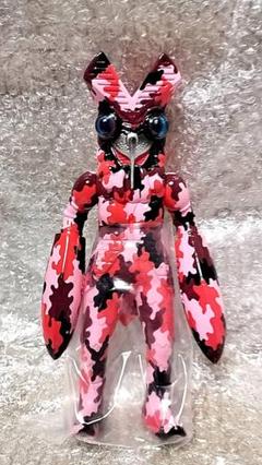 27cm ウルトラマン　バルタン星人 ソフビ 迷彩バージョイン ULTRAMAN 27cm ウルトラマン バルタン星人 ソフビ 迷彩バージョイン
