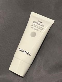 【新品未使用】CHANEL UV ESSENTIEL 日焼け止めクリーム 日焼け止め シャネル 日焼け止め UV エサンシエル 日焼け止め