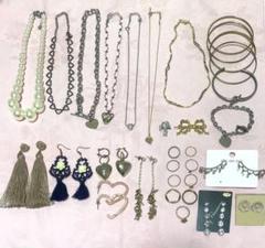 2025年最新】アクセサリー まとめ売りの人気アイテム - メルカリ