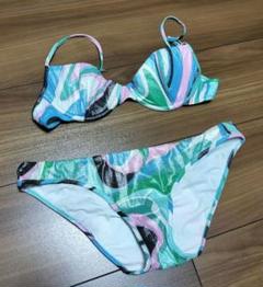 新品未使用 エミリオプッチ 水着 2025年最新】EMILIO PUCCI セパレート水着・ビキニの人気