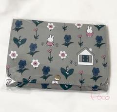 【SALE】ミッフィー ❁ ポーチ　スタディオクリップ　マルチケース SALE】ミッフィー ❁ ポーチ スタディオクリップ マルチケース