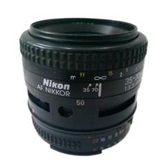 ★Nikon AF NIKKOR レンズ 35-70mm 1:3.3-4.5★のサムネイル