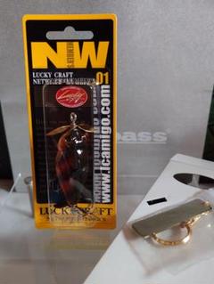 ラッキークラフト NW01 メンバー限定ダブルスイッシャー&キーホルダーセット ラッキークラフト NW01 メンバー限定ダブルスイッシャー